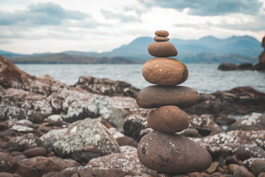 Gehört dazu - eine Steinpyramide macht nicht nur Kindern Spaß