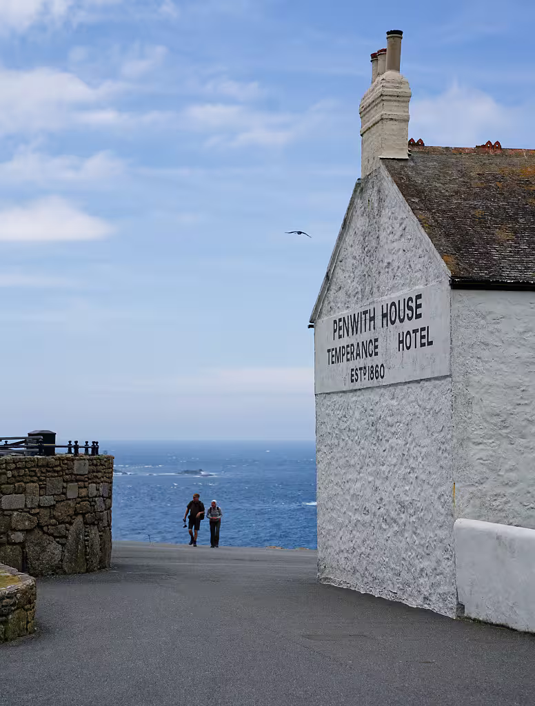 Penwith House – ein (ehemaliges?) Hotel mit spektakulärer Aussicht.