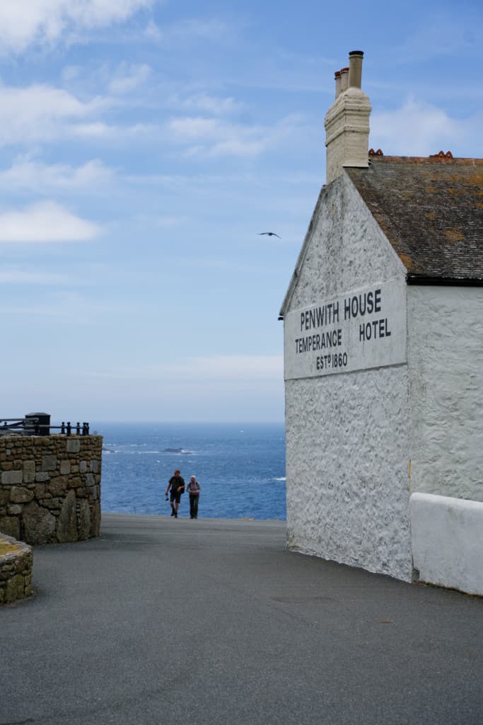Penwith House – ein (ehemaliges?) Hotel mit spektakulärer Aussicht.